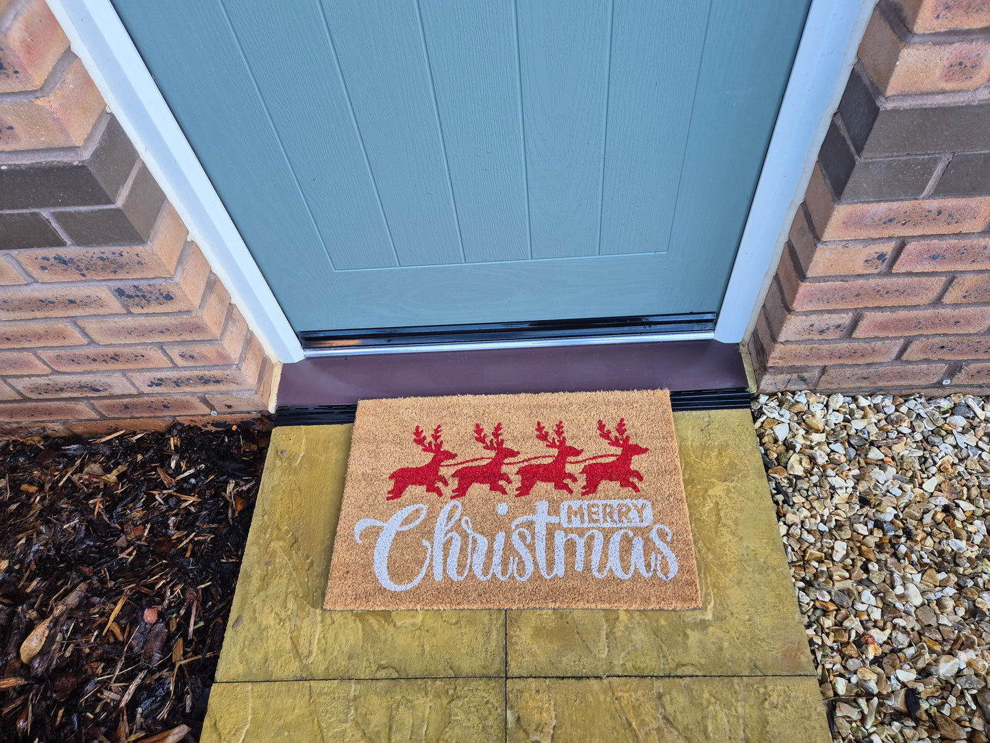 Doormat 60cm x 40cm - 'Merry Christmas' (Red/Silver)